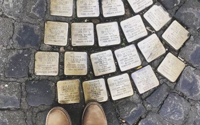 Ai viaggiatori, a chi non è mai a casa e vorrebbe avere delle sane abitudini.
